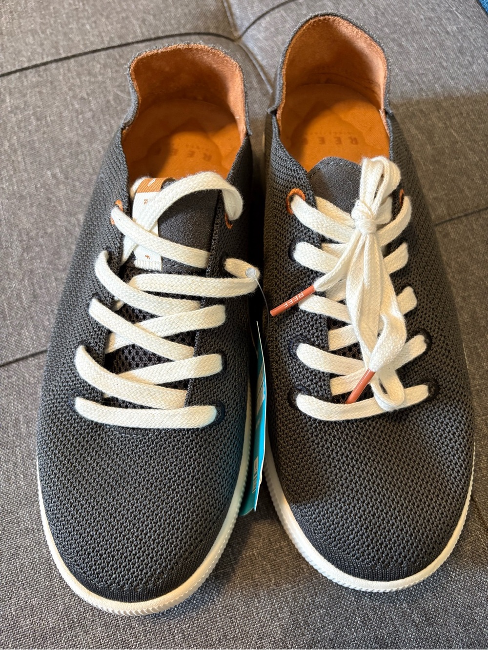 Reef Neptune Women's Breathable Charcoal Sneakers NWT - Picture 4 of 8